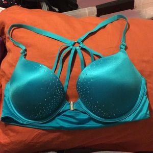 36c very sexy push-up